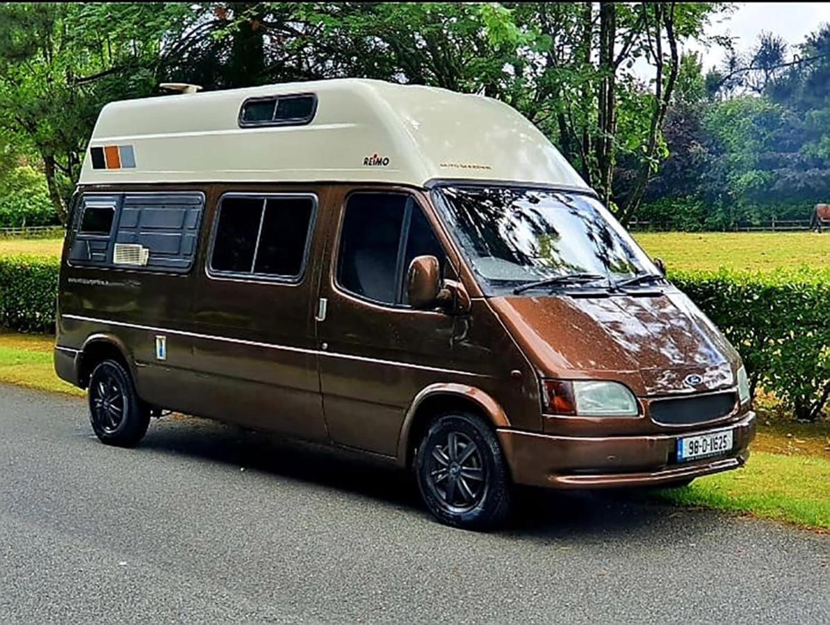 Retro Camper Hire Hotel Dublin Ngoại thất bức ảnh