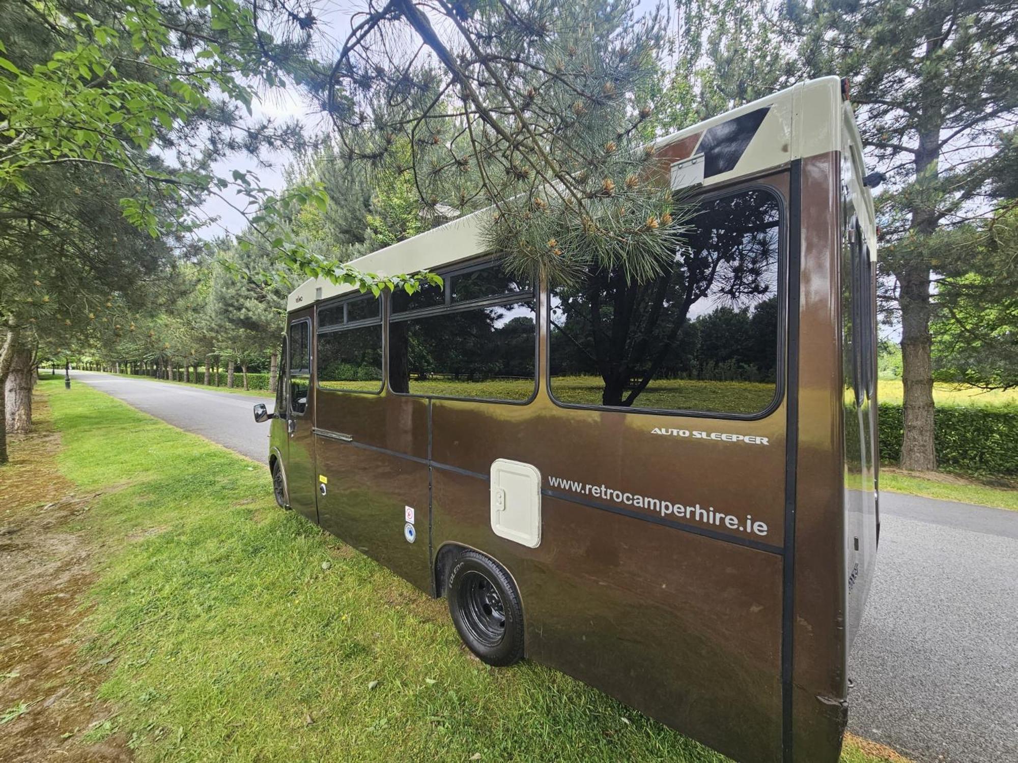 Retro Camper Hire Hotel Dublin Ngoại thất bức ảnh