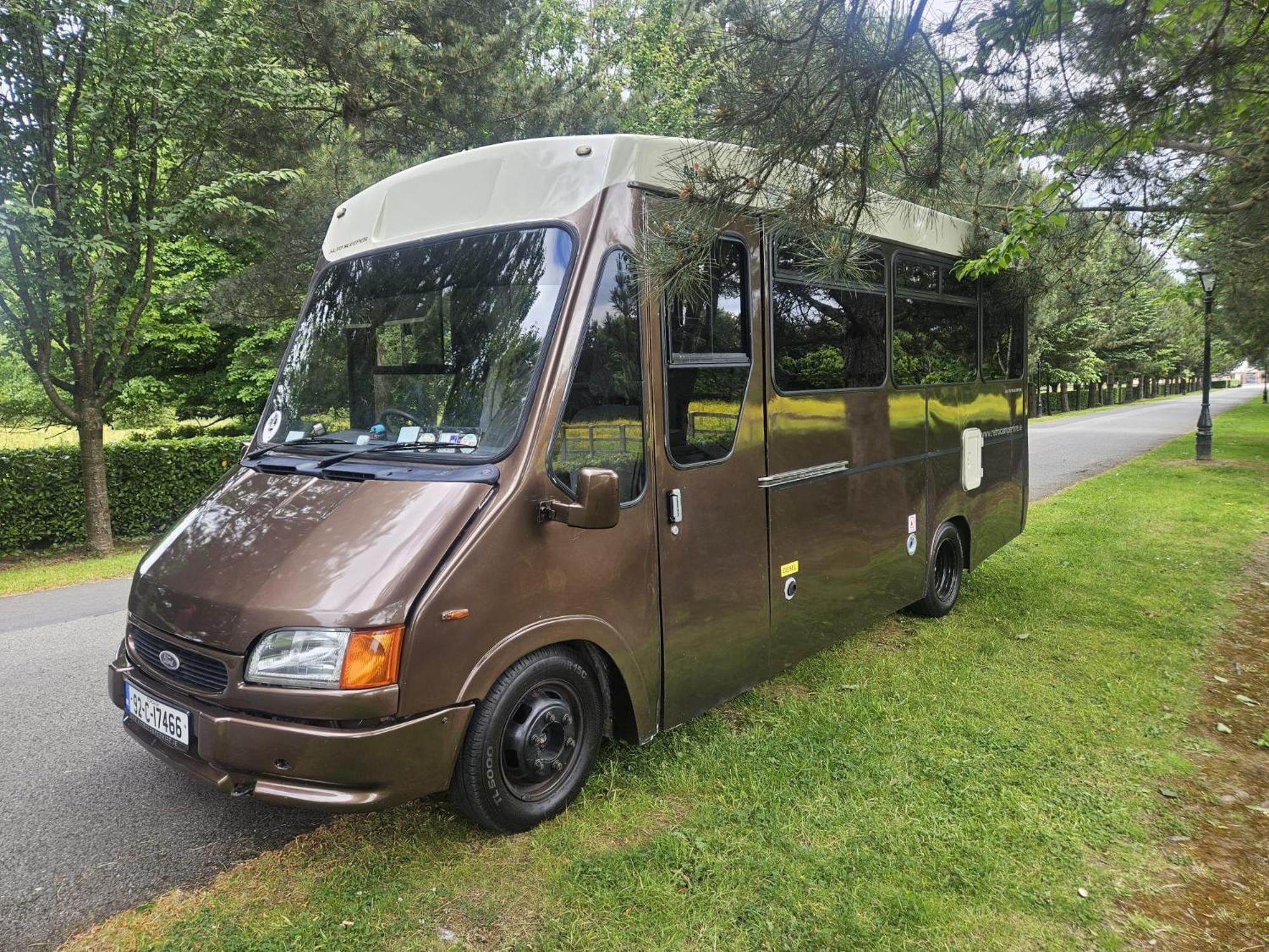 Retro Camper Hire Hotel Dublin Ngoại thất bức ảnh